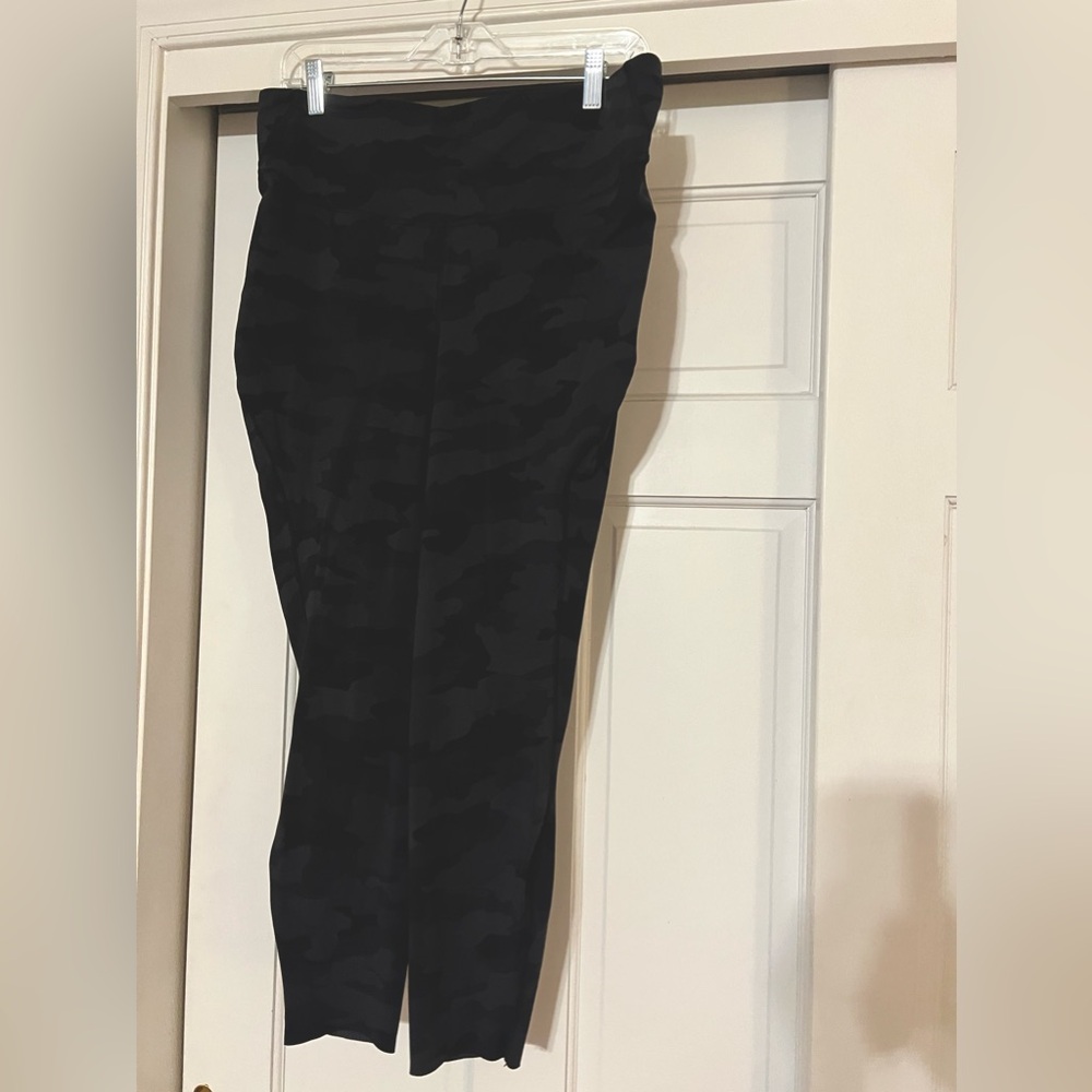 lululemon athletica Black Camo Leggings